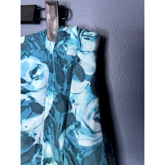 Context 100% Silk Floral Blue Skirt Size 4 Roses Feminine Puffy Fifty's Inspired - Picture 4 of 9